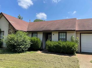 4520 Northwood Hills Dr, Memphis, TN 38128