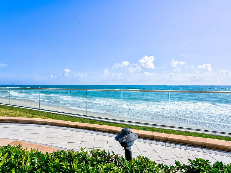 5200 N Ocean Dr #1004 — Photo 26