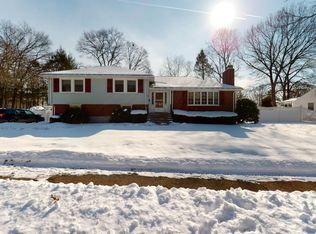 23 Haven Rd #23, Wellesley Hills, MA 02481