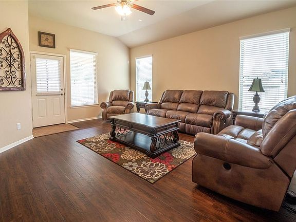 5th image of 22503 Stillwater Valley Ln