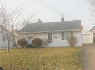 50 Emma St, Girard, OH 44420