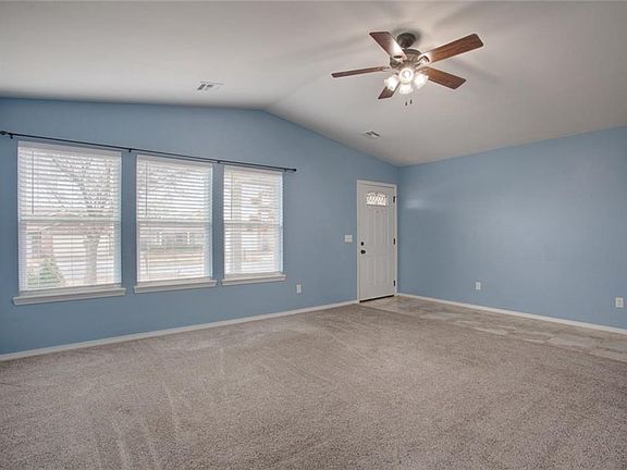 5th image of 1504 Eagle Dr