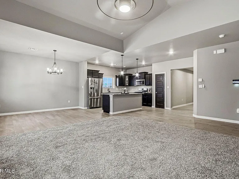 10155 Hueco Jct — Photo 4