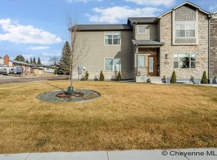 5317 Hilltop Ave, Cheyenne, WY 82009