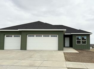 3010 29th Ave W, Williston, ND 58801