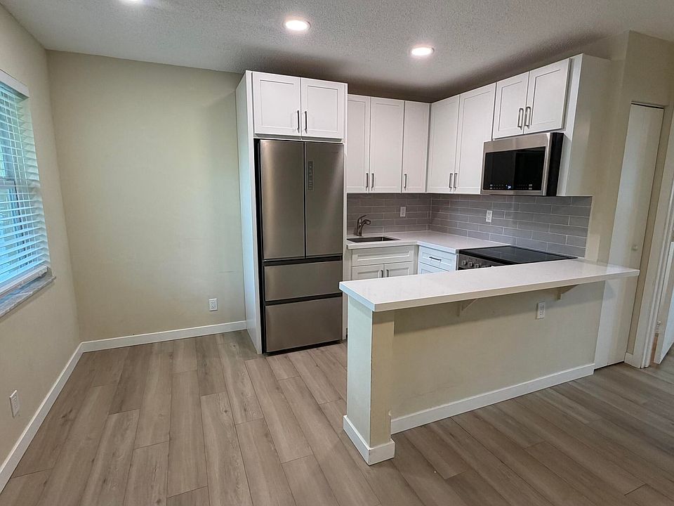 1st image of 5168 NE 6th Avenue #431