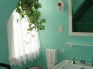 15 1/2 Pine St, Windsor, VT 05089