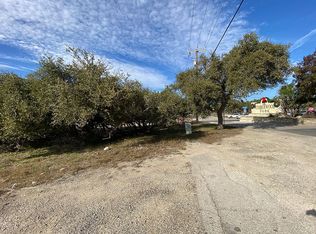 102 W Borgfeld Dr, San Antonio, TX 78260