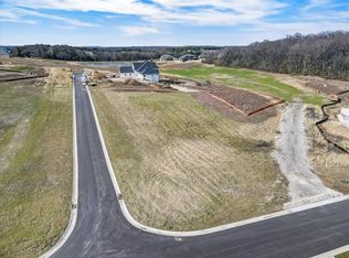 W279N6045 Serenity Dr LOT 18, Sussex, WI 53089