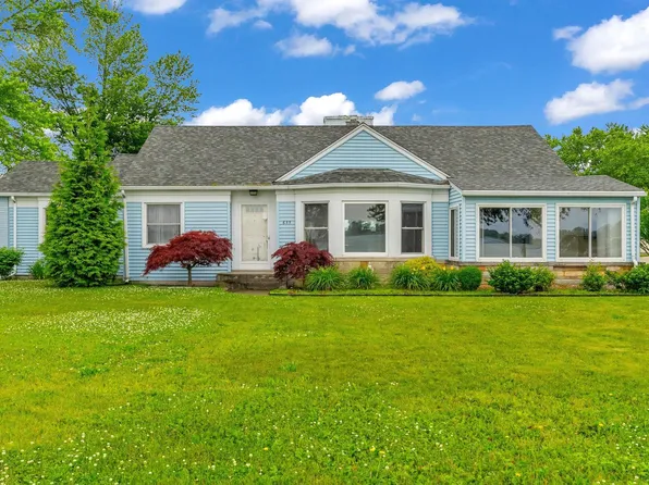 655 N Main St, Marine City, MI 48039
