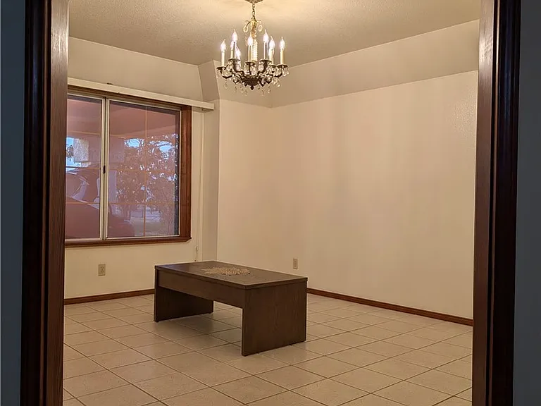 2828 W Avenue O8 — Photo 16