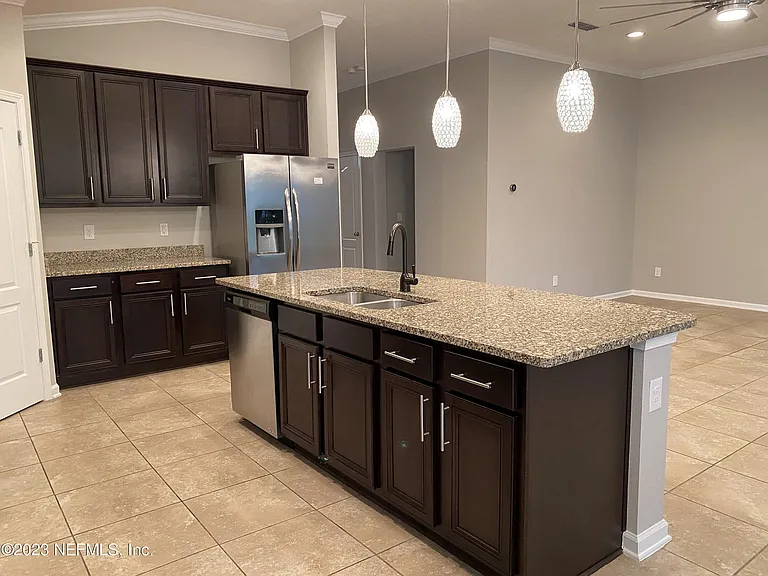 1892 High Prairie Ln — Photo 13