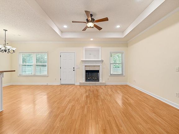 3rd image of 101 Brockton Ct