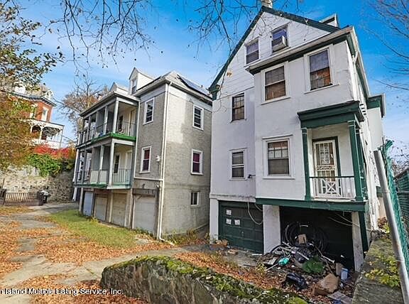 3rd image of 360 Westervelt Ave
