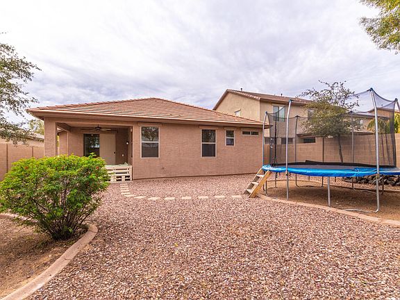 2nd image of 9411 N Siltstone Ct