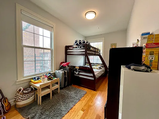 Rented by Corcoran | media 19