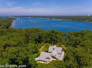 87 Bellevue Ave, Tisbury, MA 02568