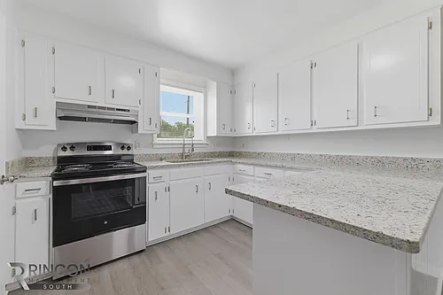 4025-4031 Bamberg Ave Photo 1
