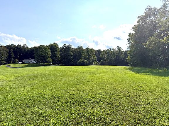 4th image of 7059 Blain Hwy