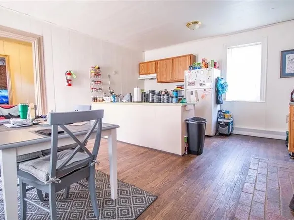 206 N Main St, Slippery Rock, PA 16057