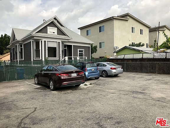 4th image of 1533 W 12th St
