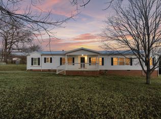 1705 C C C Rd, Dickson, TN 37055
