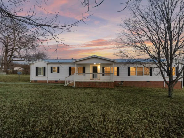 1705 C C C Rd, Dickson, TN 37055