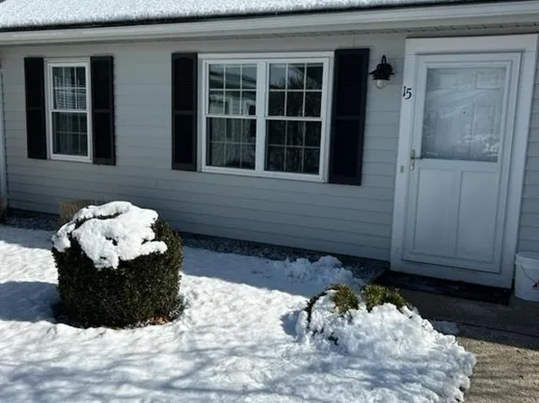 15 Plymouth Court #15, Clinton, CT 06413