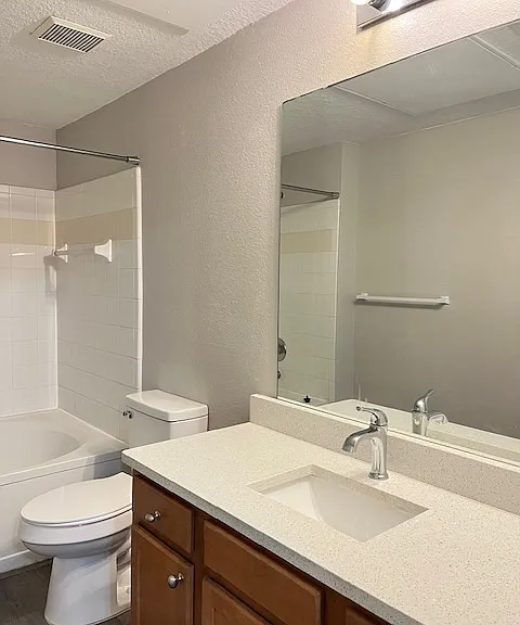 1810 E Palm Ave #1114 — Photo 26
