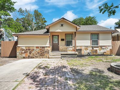 1530 Cottonwood St, Grand Prairie, TX, 75050