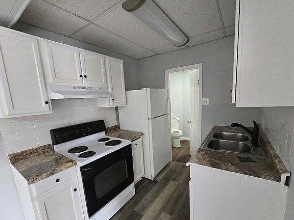 2nd image of 149 W Ridge St #1A