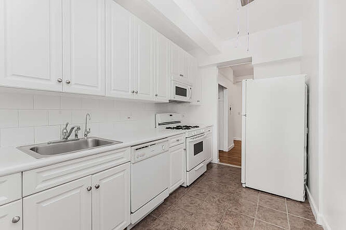 L’Appartement AMERICANA N/S Fooded P/O Reserve at Lakeland Apartment Homes in Lakeland, FL