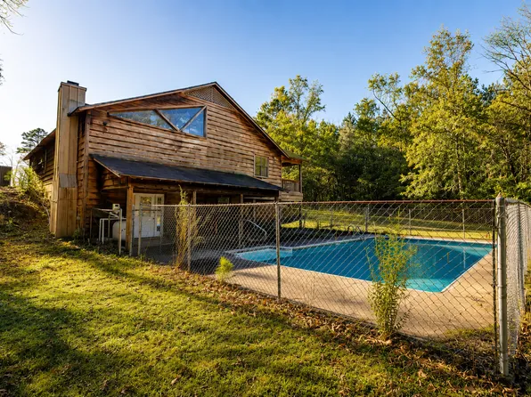 213 Bobbie Dr, Farmerville, LA 71241