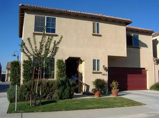 1882 W Roby Ave NW, Porterville, CA 93257