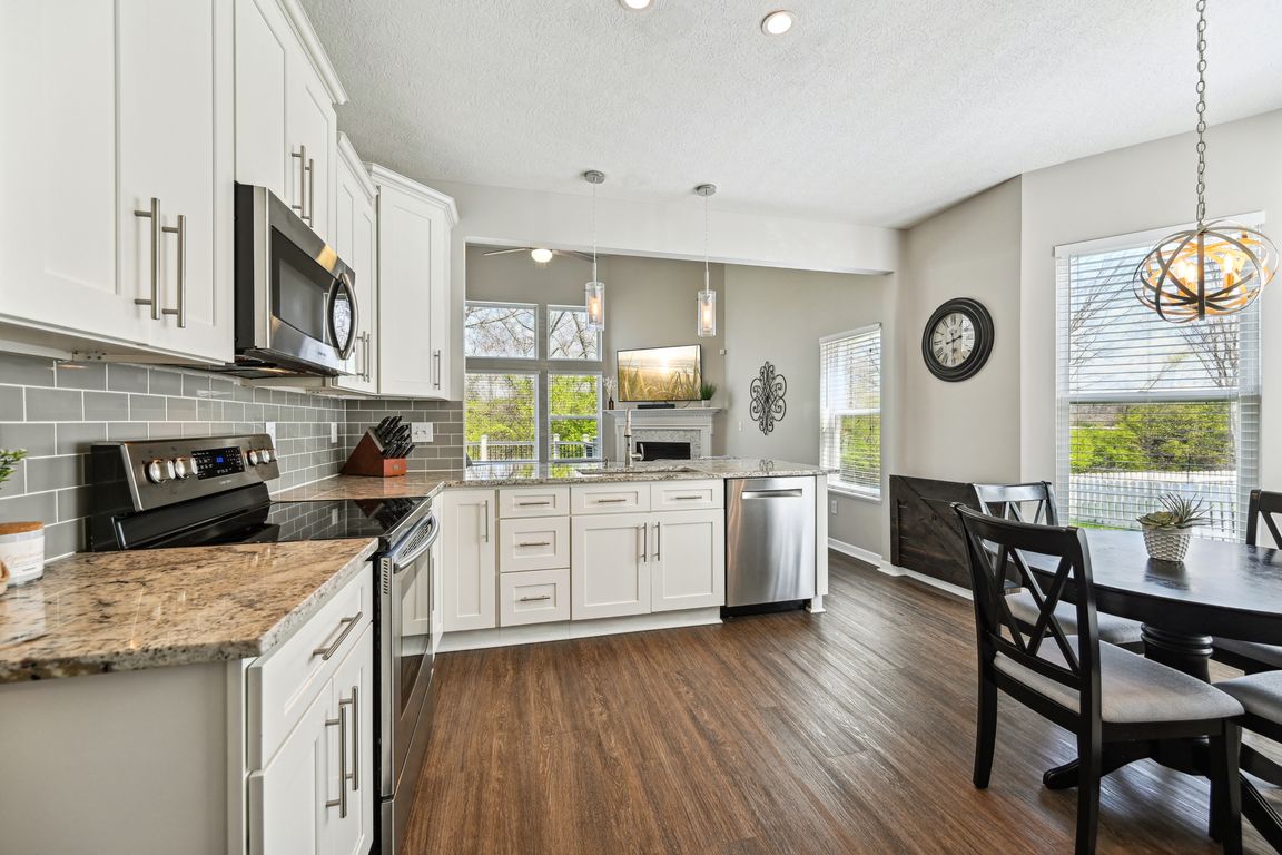 Summers Nook Dr-1804-018.jpg