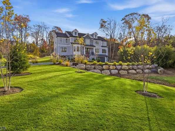 354 Beaufort Ave, Livingston Twp., NJ 07039