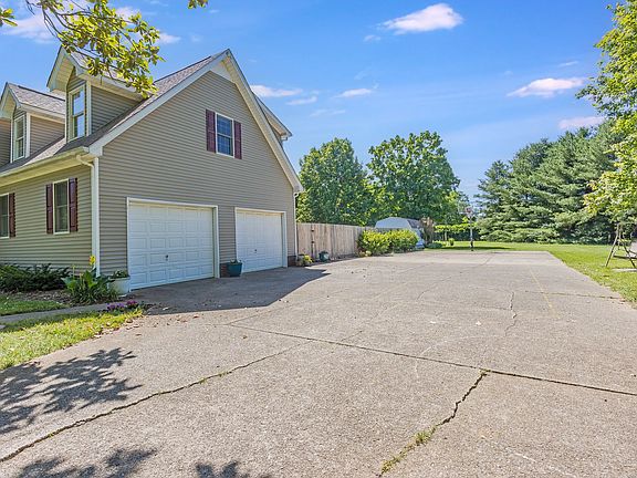 5th image of 5375 Hasell Dr