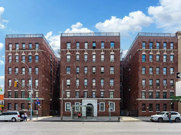 1738 University Avenue image 4 of 6