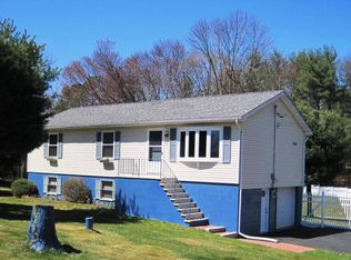 76 White Birch Ln, East Stroudsburg, PA 18302