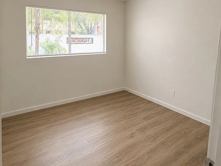 2210 San Blas Ct #2 — Photo 6