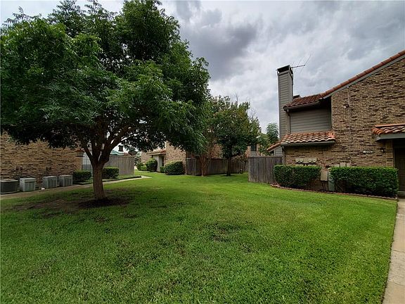 3rd image of 14800 Enterprise Dr APT 22B