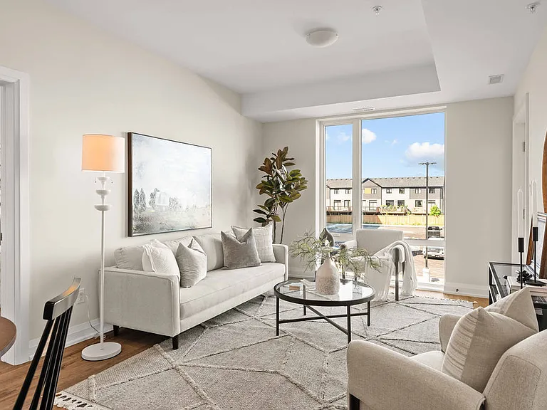 865 Kleinburg Dr #204 — Photo 8