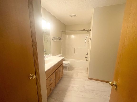3rd image of 8545 121st Ave N #Townhouse
