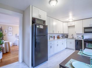 924 Farragut St APT D, Pittsburgh, PA