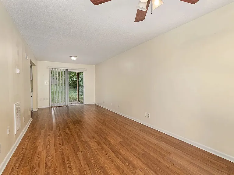 205 Spring St #1 — Photo 2