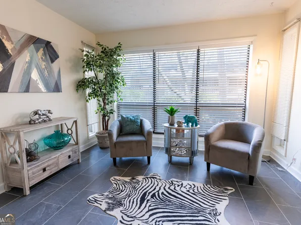 8740 Roswell Rd Unit 10A, Sandy Springs, GA 30350