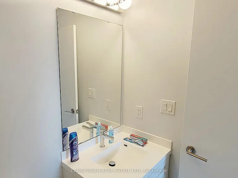 540 Bur Oak Ave #227 — Photo 20
