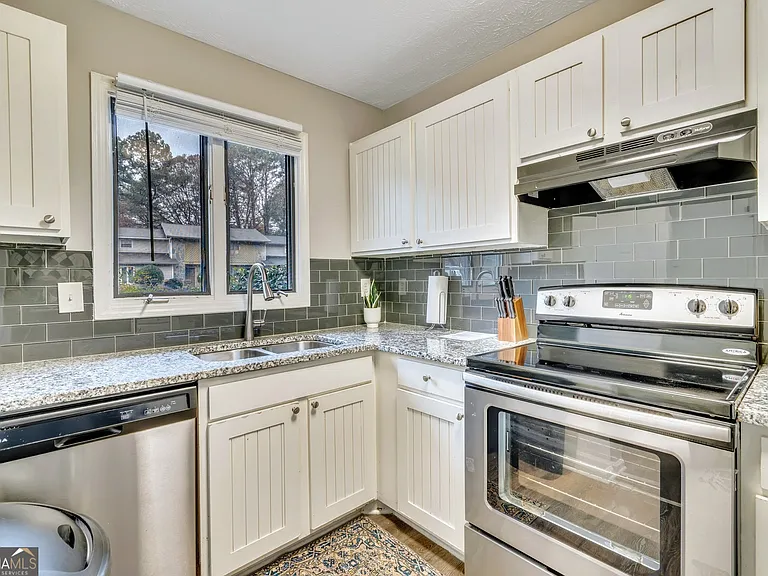 1695 Wynndowne Trl SE — Photo 4