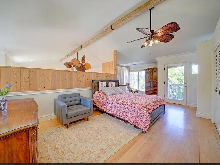 1377 Knoll Rd #B — Photo 6