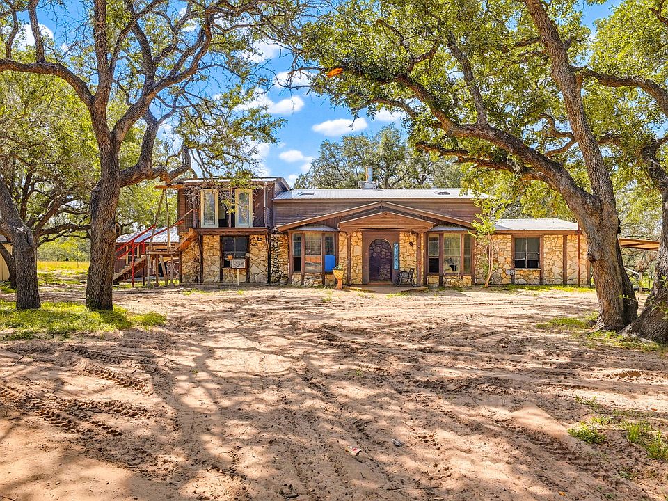 1st image of 339 Shady Oaks Dr